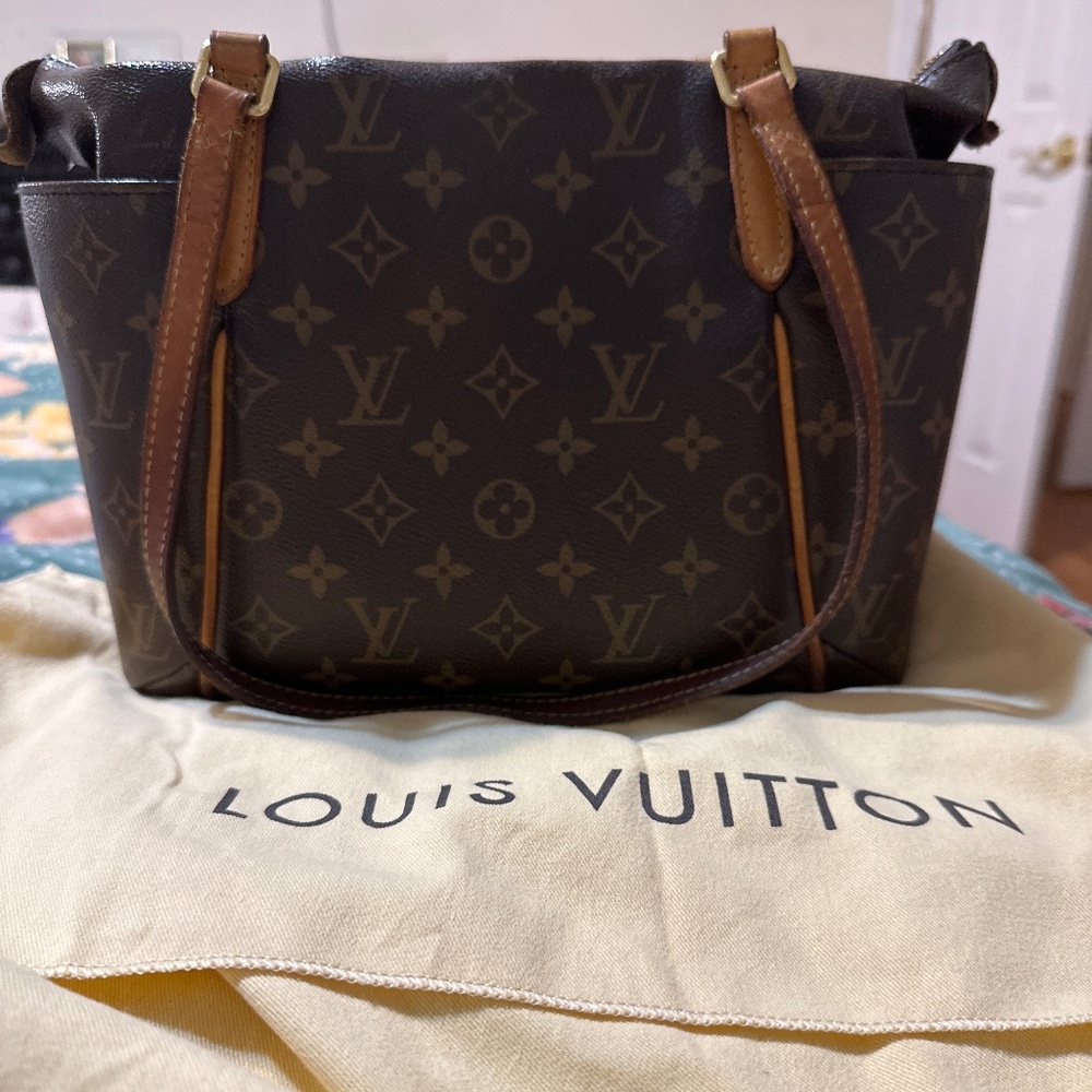 ✨🤎Authentic LOVED Louis Vuitton 🤎✨
